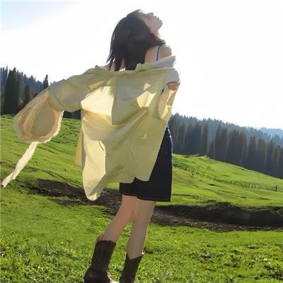怪诞黑家族 海报